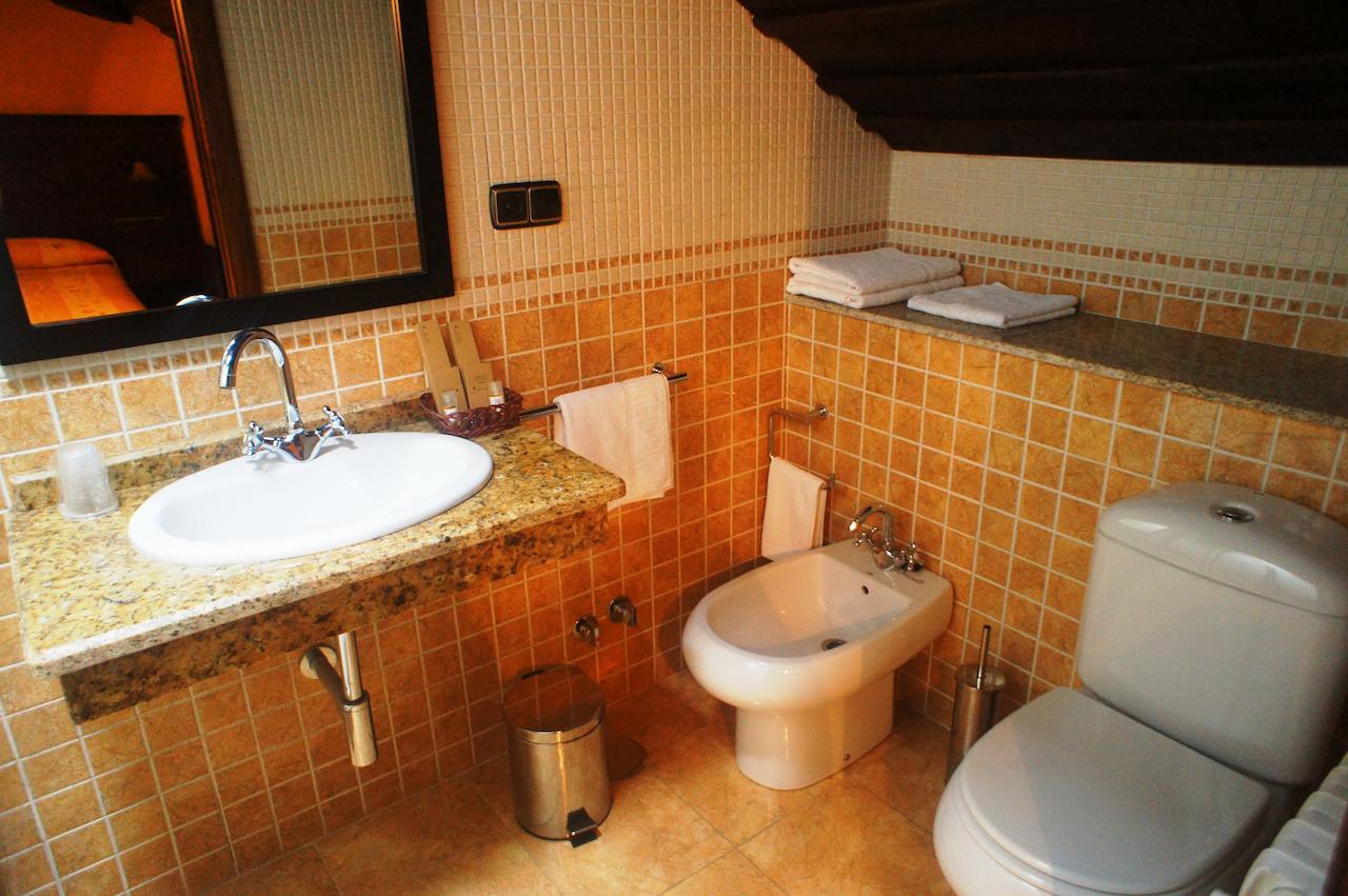 Mirador Da Ribeira Hotell Viana do Bolo Eksteriør bilde