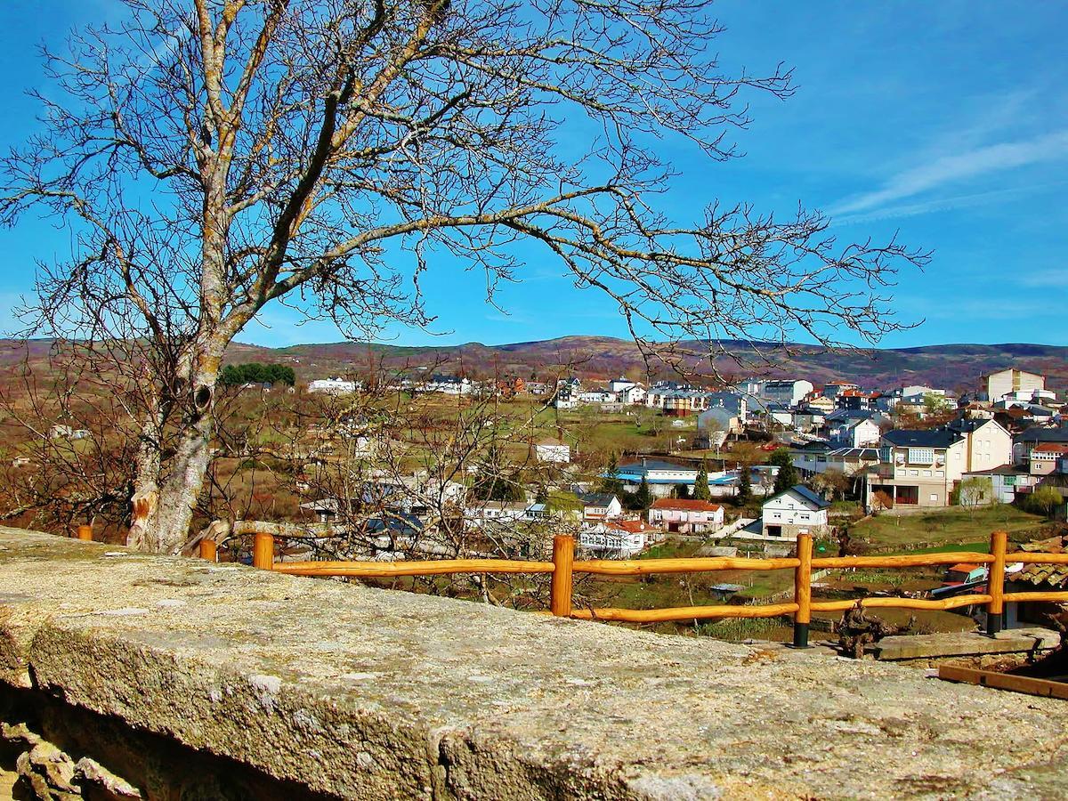 Mirador Da Ribeira Hotell Viana do Bolo Eksteriør bilde