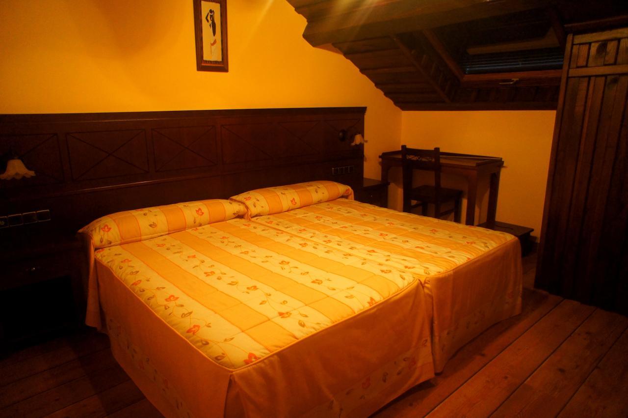 Mirador Da Ribeira Hotell Viana do Bolo Eksteriør bilde