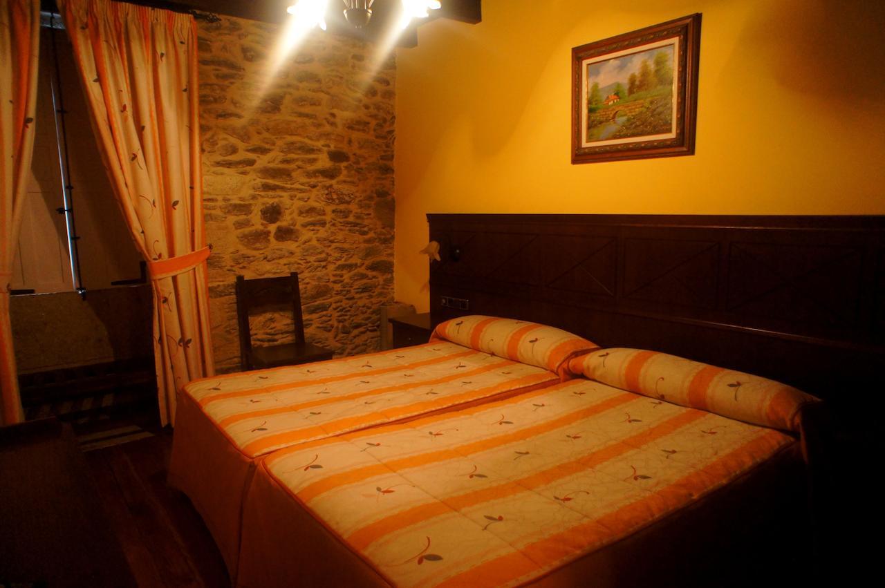 Mirador Da Ribeira Hotell Viana do Bolo Eksteriør bilde